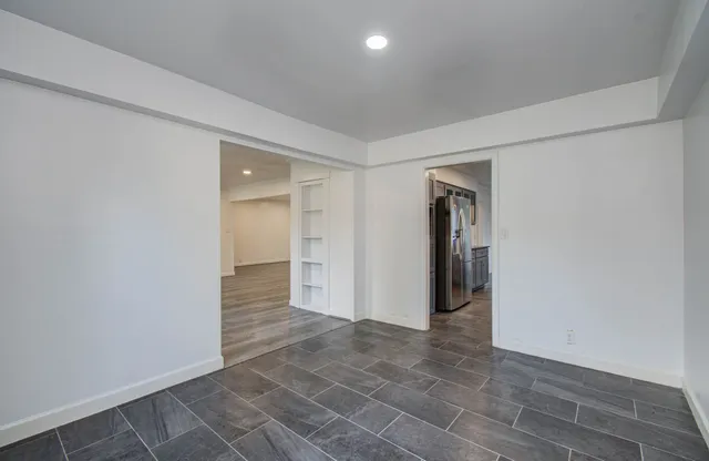 $1,900 | 674 Ravensworth Drive, Conroe, TX 77302