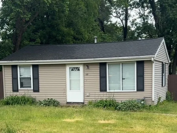 $109,999 | 119 Superior Avenue, Machesney Park, IL 61115