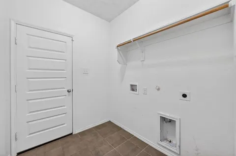 $325,000 | 1629 Hinckley Avenue, Providence Village, TX 76227