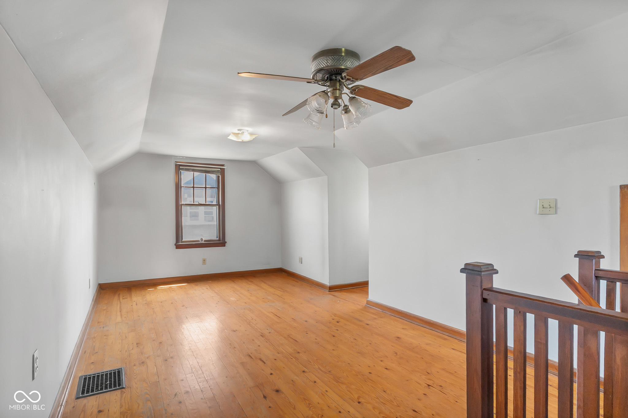 813 Central Place Columbus, IN 47201 - Photo 30 of 43