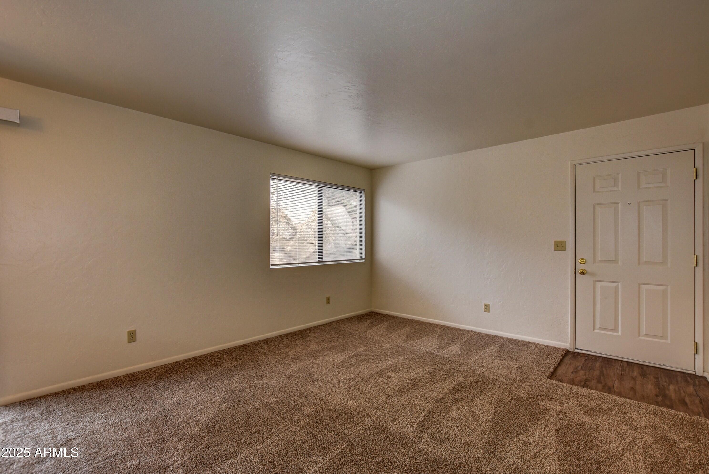 799 Sanctuary Road Prescott, AZ 86305 - Photo 15 of 57 Sanctuary 2 living room