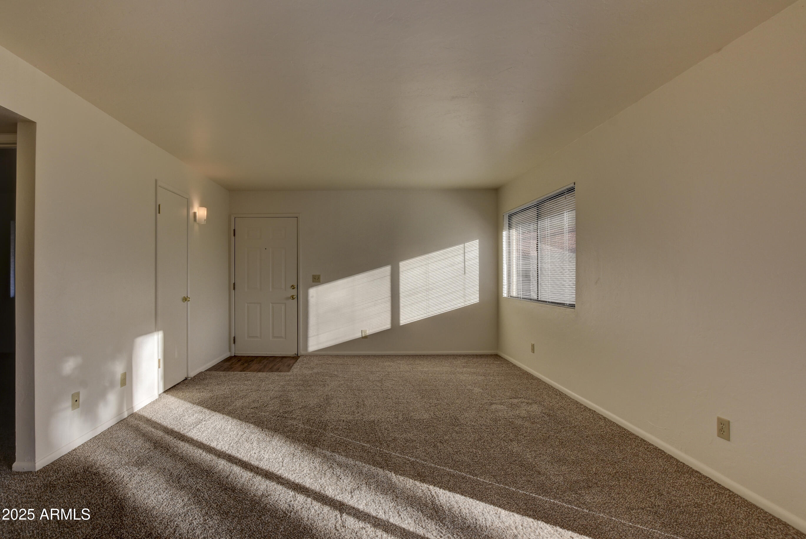 799 Sanctuary Road Prescott, AZ 86305 - Photo 23 of 57 Sanctuary 3 Living_Room
