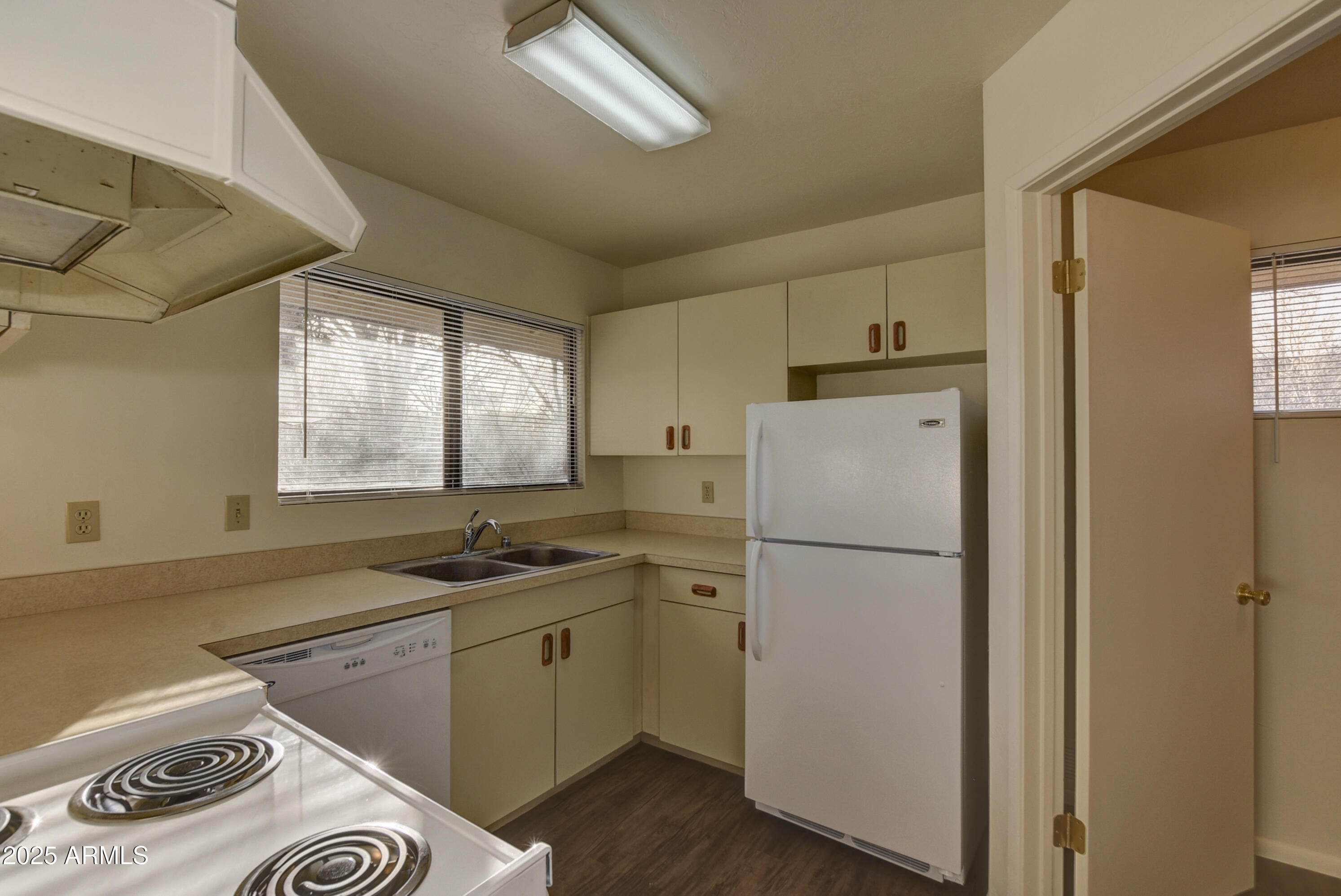 799 Sanctuary Road Prescott, AZ 86305 - Photo 26 of 57 Sanctuary 3 Kitchen_laundry