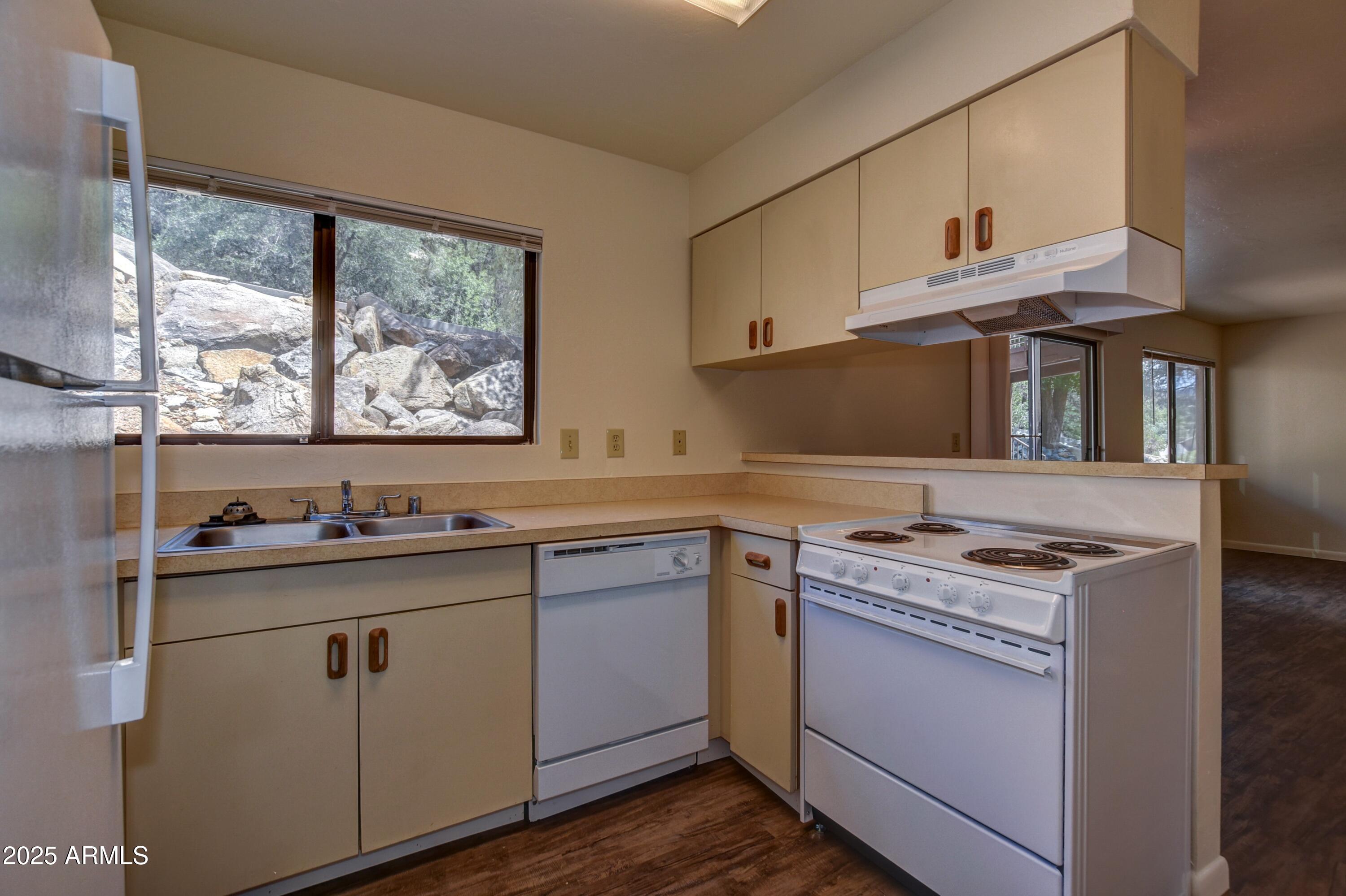 799 Sanctuary Road Prescott, AZ 86305 - Photo 49 of 57 Sanctuary 10 Kitchen 3