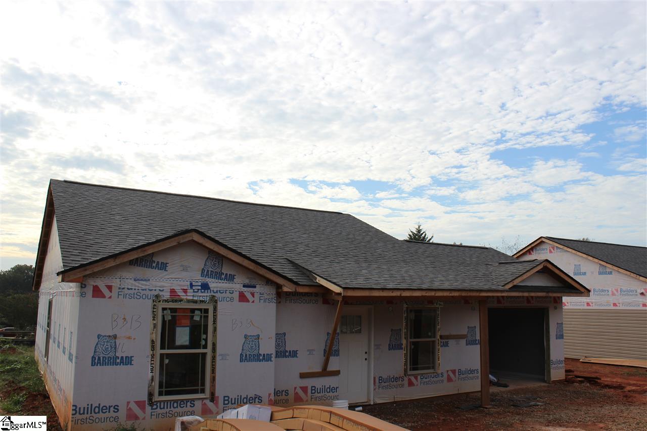 1107 Southfield Street Inman, SC 29349 - Photo 1 of 18 Gallery Image 1