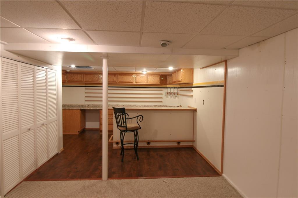 12 South Petrie Road Coraopolis, PA 15108 - Photo 16 of 23 Gallery Image 16