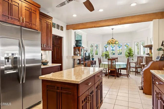 a view of an outdoor space with seating area