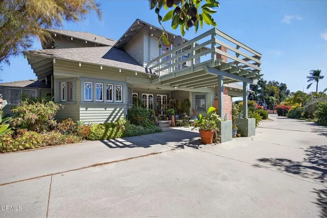 $1,725,000 | 10101 Telephone Road, Ventura, CA 93004