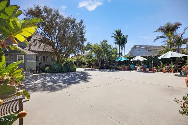 $1,725,000 | 10101 Telephone Road, Ventura, CA 93004
