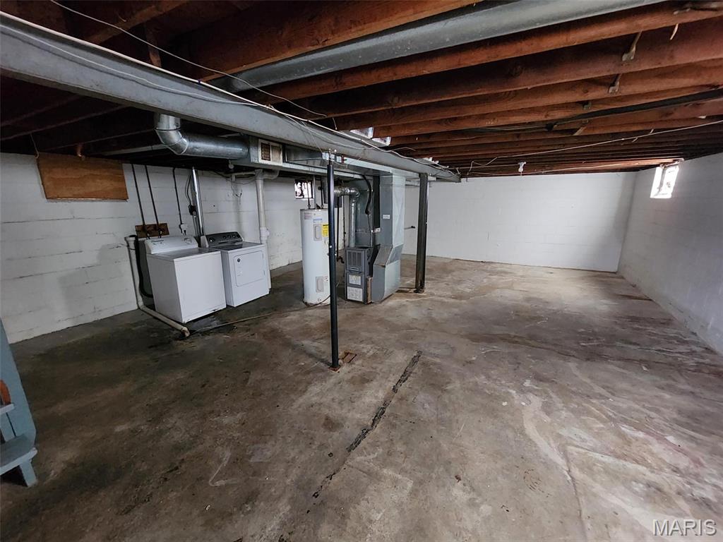 6531 Mt Avenue Hillsdale, MO 63121 - Photo 7 of 10