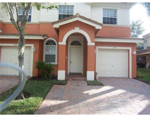 4374 Legacy Court Delray Beach, FL 33445 - Photo 1 of 12 Primary Photo
