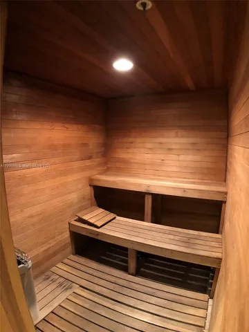 $680,000 | 1800 Sunset Harbour Drive, Unit 2005, Miami Beach, FL 33139