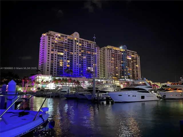 $680,000 | 1800 Sunset Harbour Drive, Unit 2005, Miami Beach, FL 33139