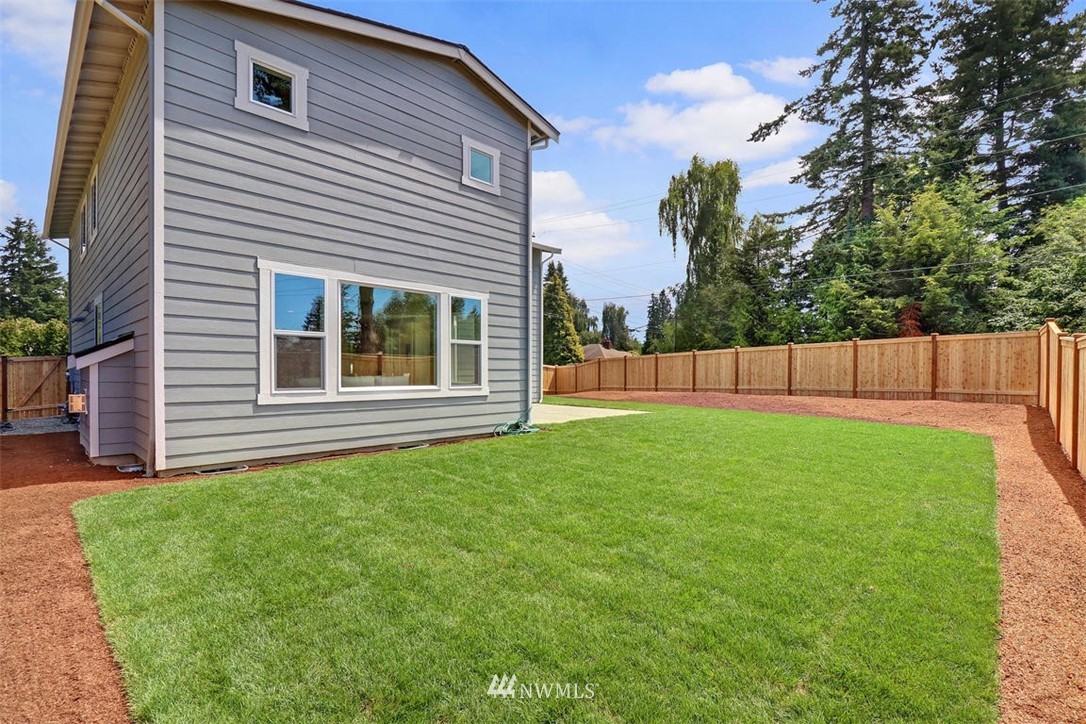 9211 Park Road Edmonds, WA 98020 - Photo 24 of 25
