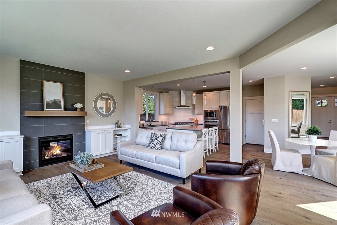 9211 Park Road Edmonds, WA 98020 - Photo 5 of 25
