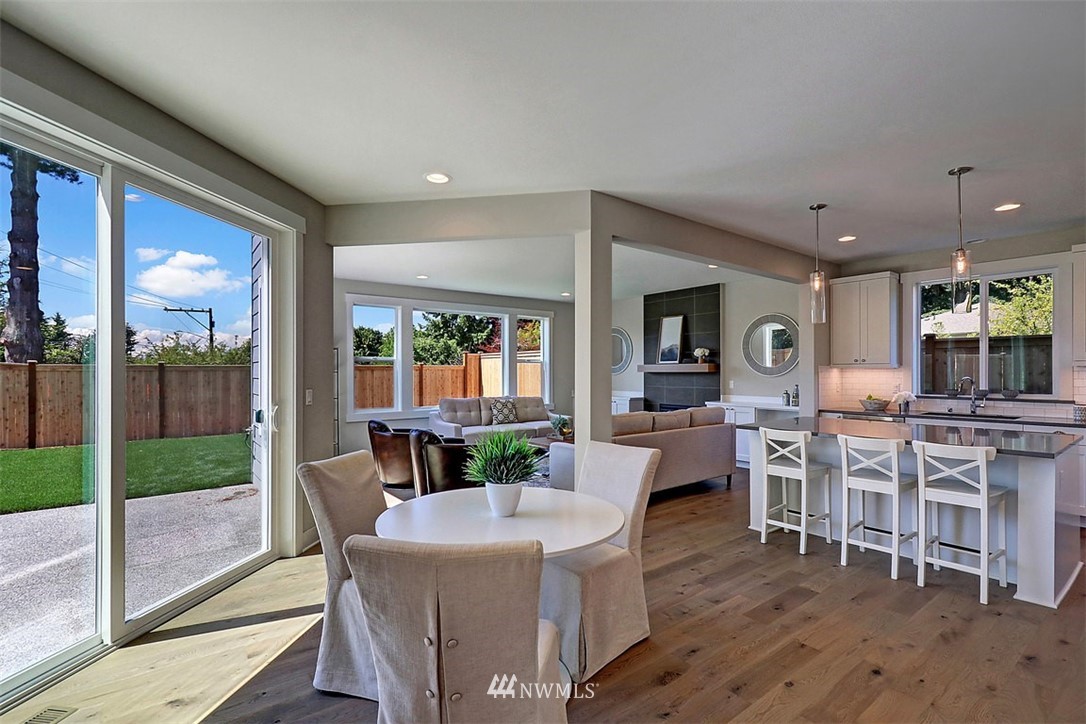 9211 Park Road Edmonds, WA 98020 - Photo 8 of 25