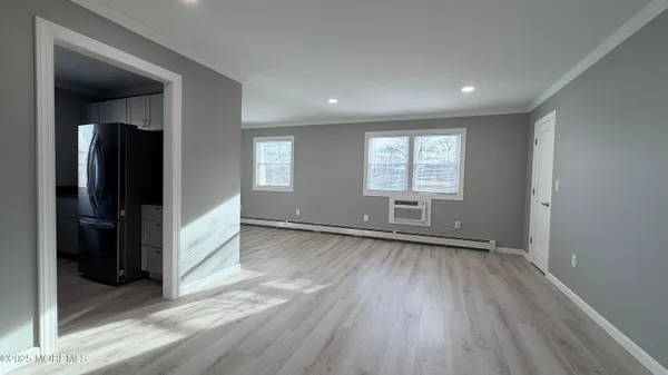 $2,100 | 420 Cross Road, Unit B16, Matawan, NJ 07747