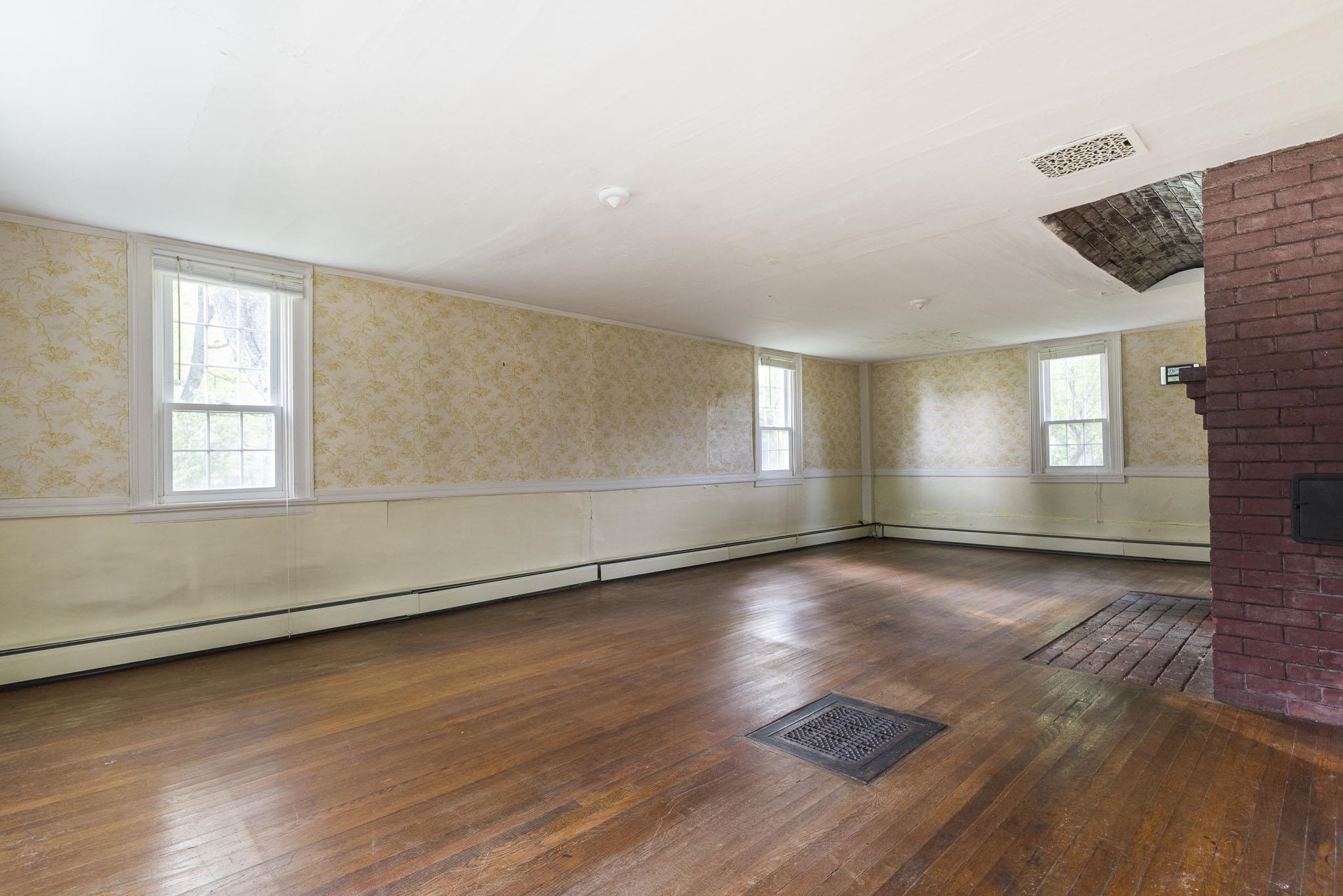 159 Upper Jaffrey Road Dublin, NH 03444 - Photo 3 of 47