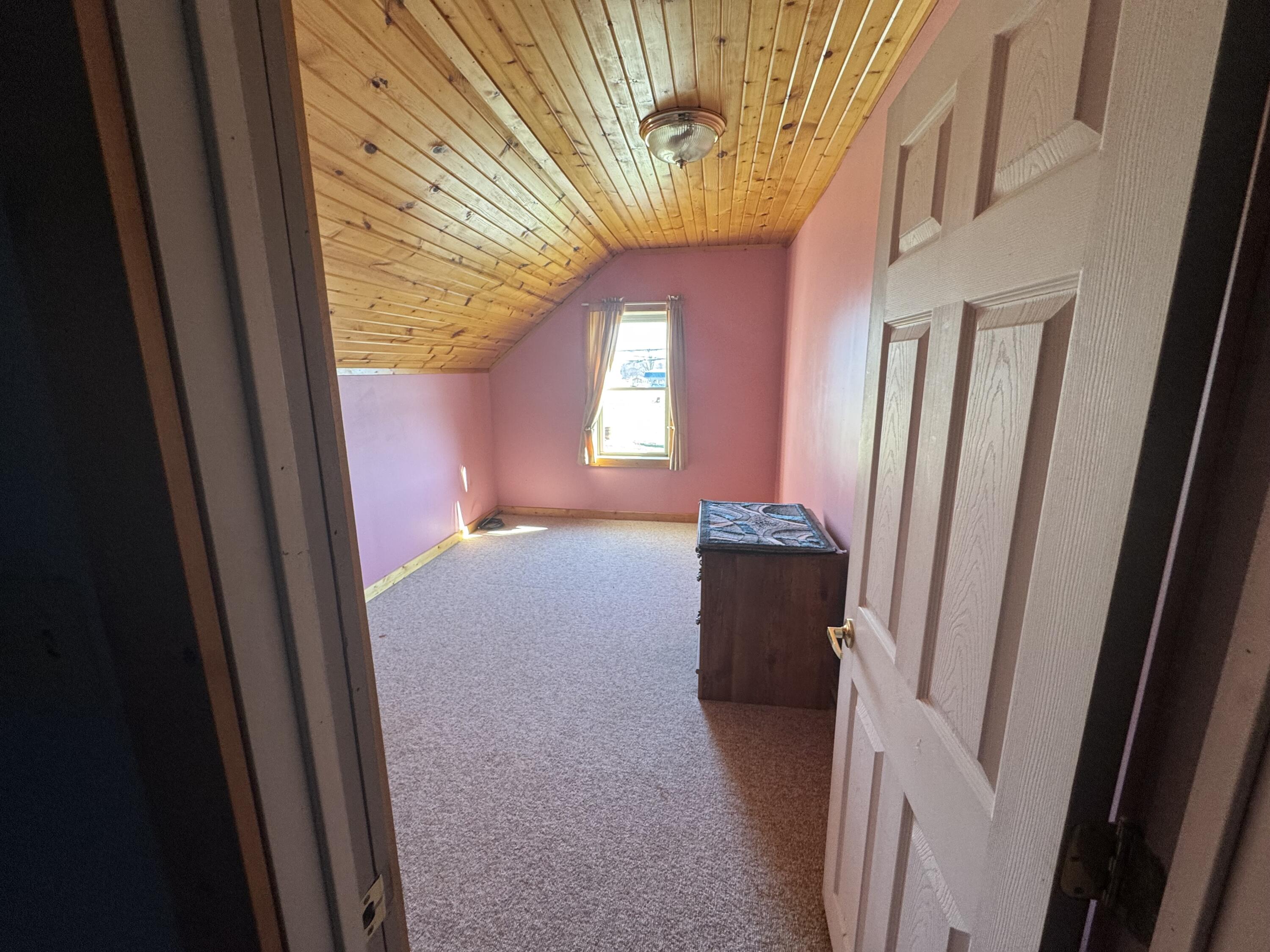 202 West Walnut Street Akron, IN 46910 - Photo 8 of 10 a view of entryway with window