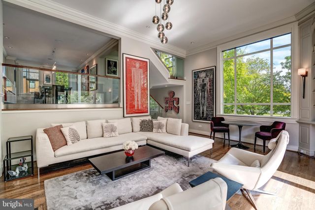 $2,800,000 | 100 Quay Street, Alexandria, VA 22314