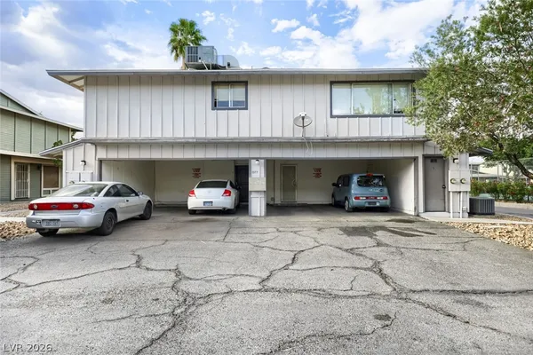 $1,095 | 1377 Lorilyn Avenue, Unit 3, Las Vegas, NV 89119