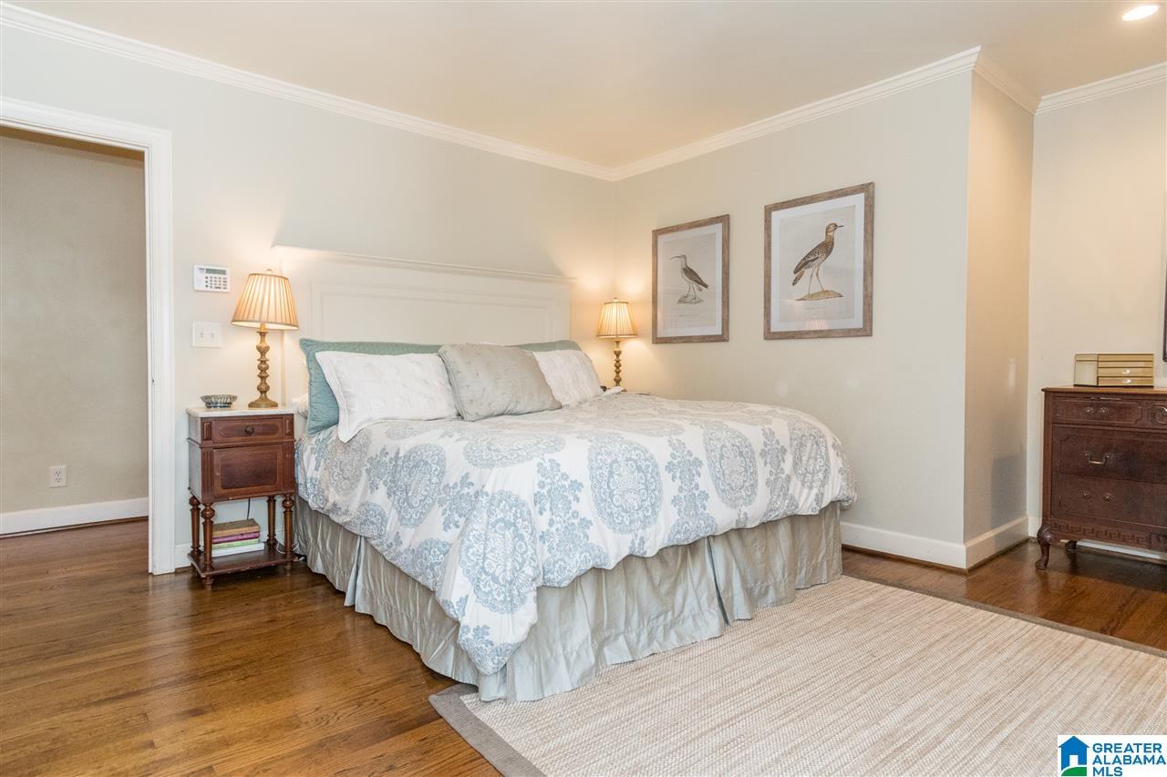 1729 Kensington Road Birmingham, AL 35209 - Photo 25 of 39
