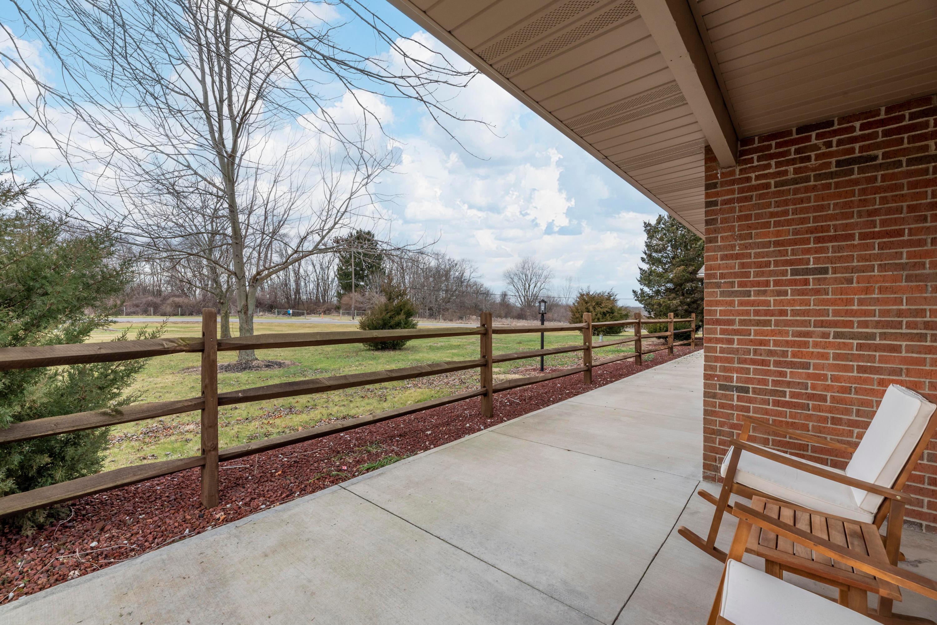 8900 Patterson Road Hilliard, OH 43026 - Photo 5 of 54 MAR_8992