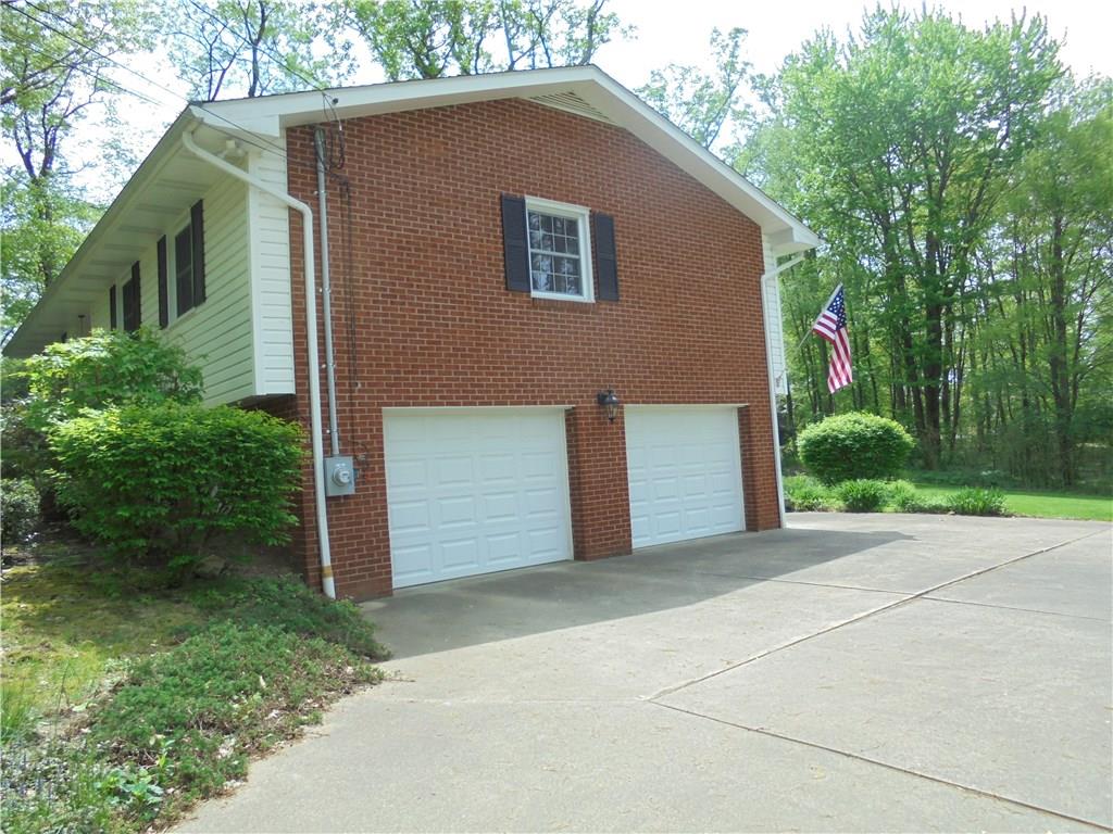 511 Alexander Road Latrobe, PA 15650 - Photo 2 of 20 Gallery Image 2