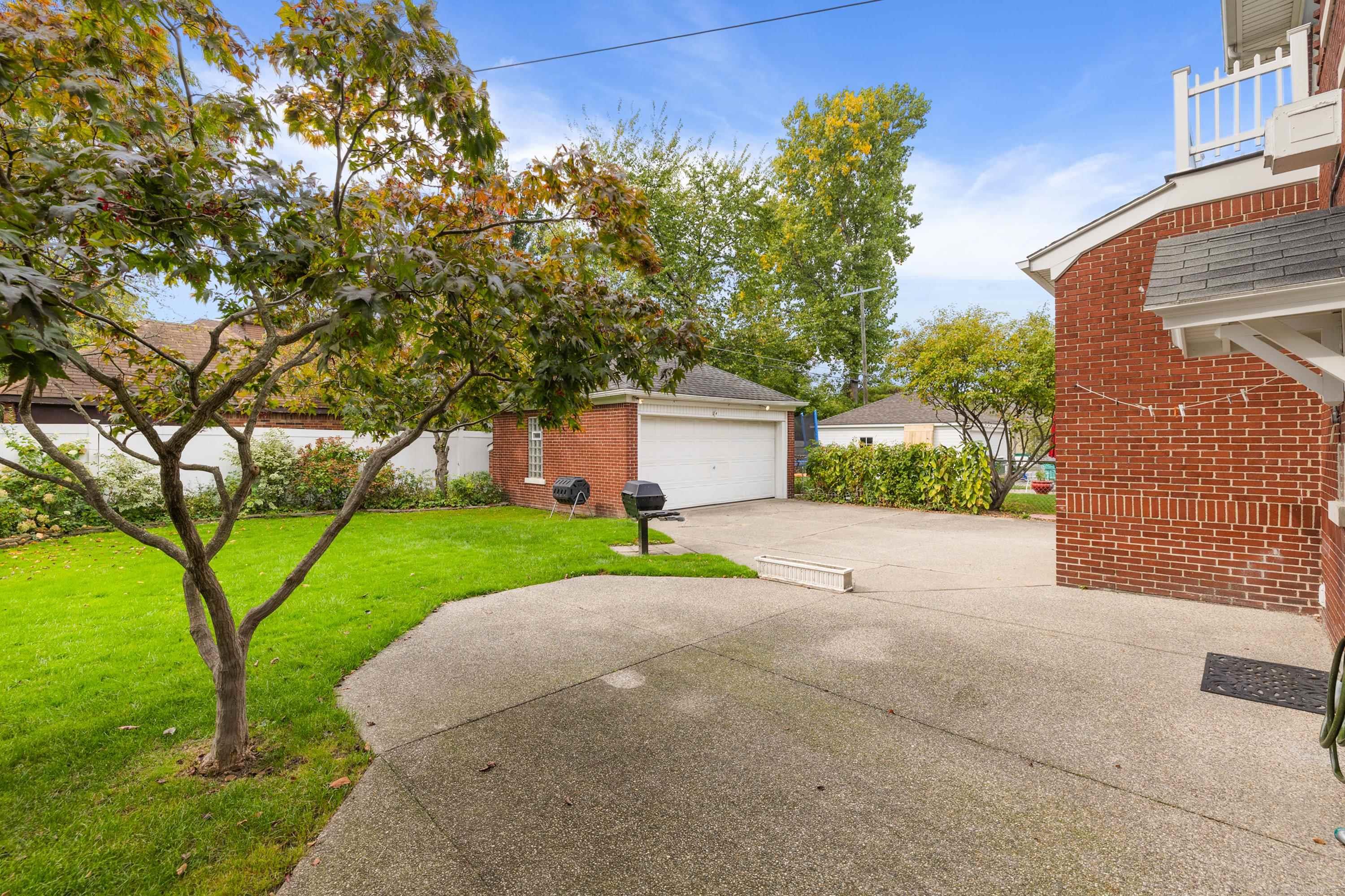 1371 Bedford Road Grosse Pointe Park, MI 48230 - Photo 44 of 44