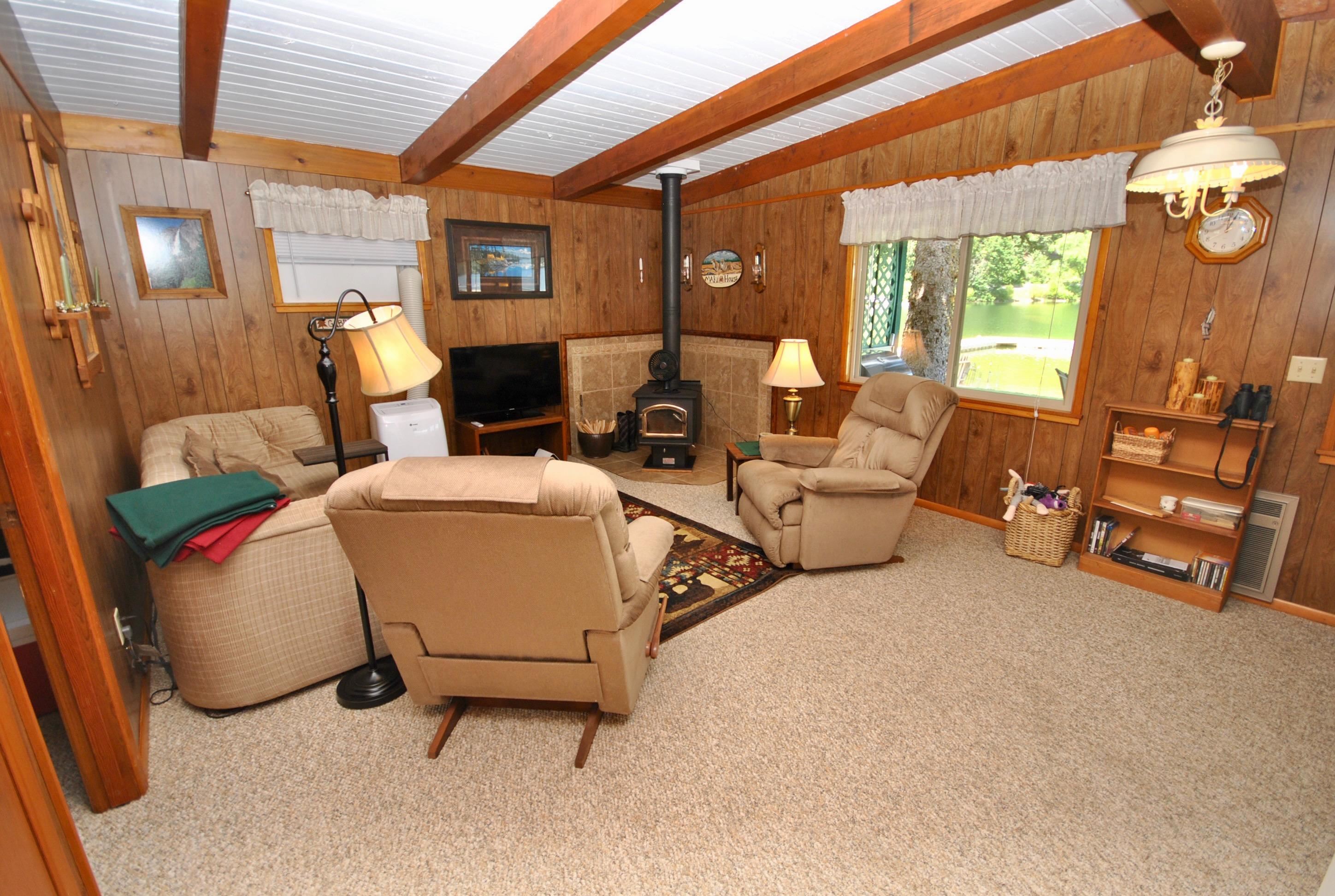 2865 Deep Lake Lopps Road Colville, WA 99114 - Photo 12 of 29