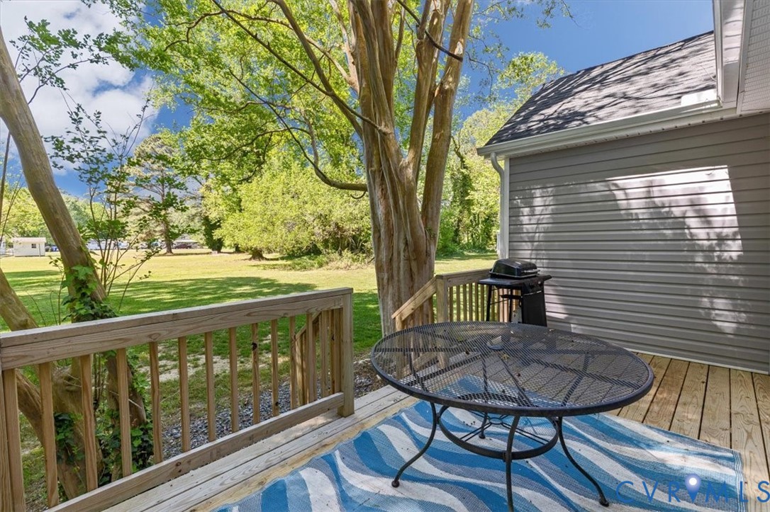 660 Johns Neck Road Weems, VA 22576 - Photo 35 of 65