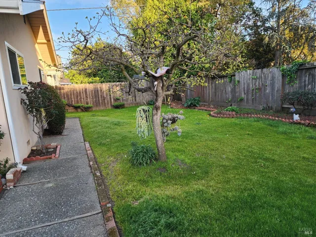 $450,000 | 223 Camellia Street, Fairfield, CA 94533
