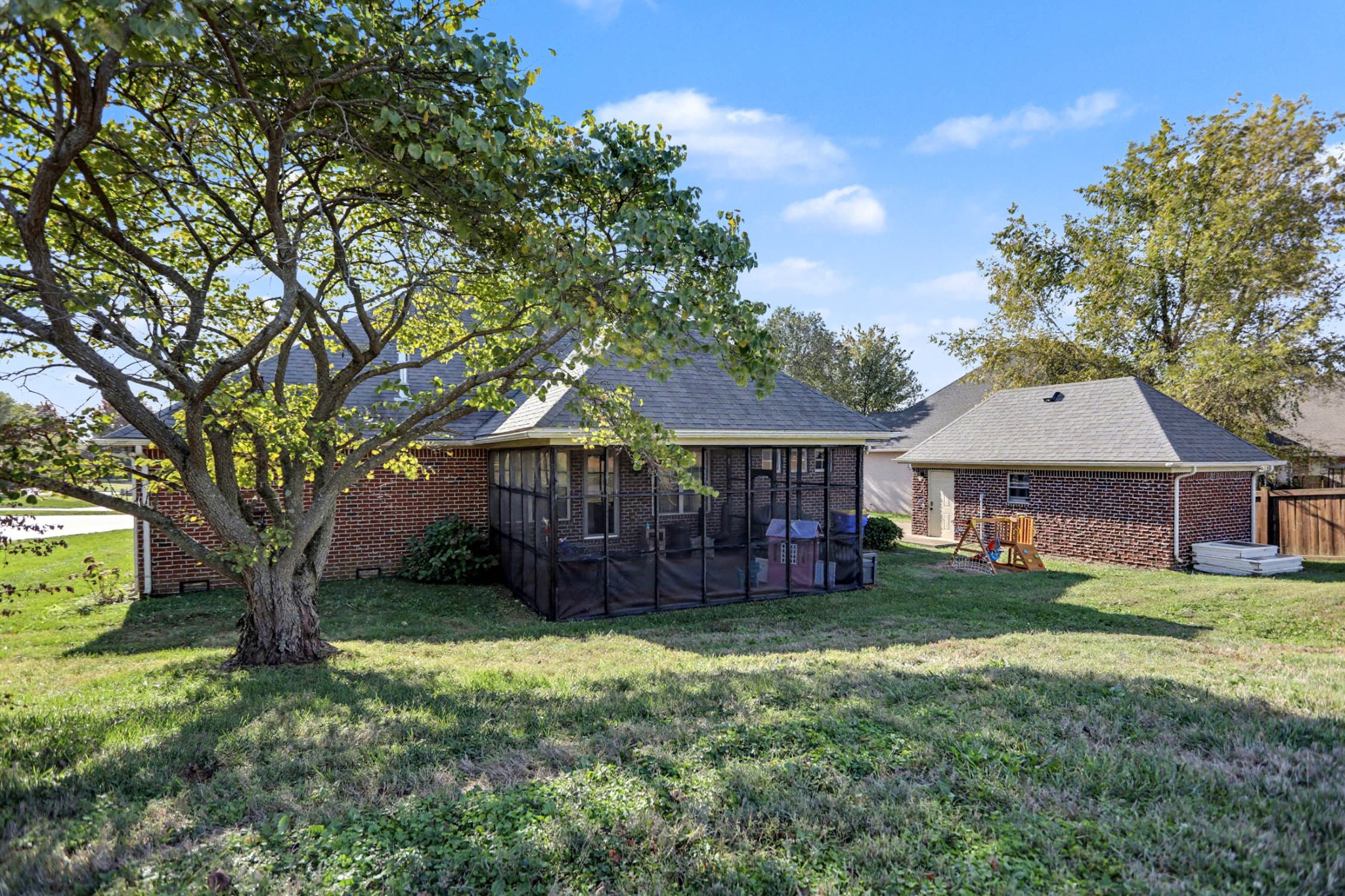 122 Cross Hall Loop Bowling Green, KY 42104 - Photo 23 of 41