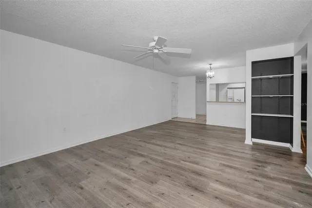 $151,500 | 2650 Countryside Boulevard, Unit C106, Clearwater, FL 33761