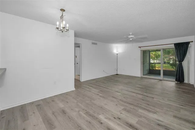 $151,500 | 2650 Countryside Boulevard, Unit C106, Clearwater, FL 33761