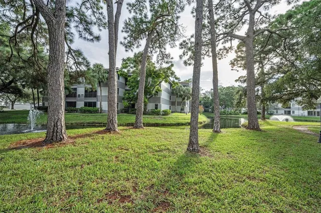 $151,500 | 2650 Countryside Boulevard, Unit C106, Clearwater, FL 33761