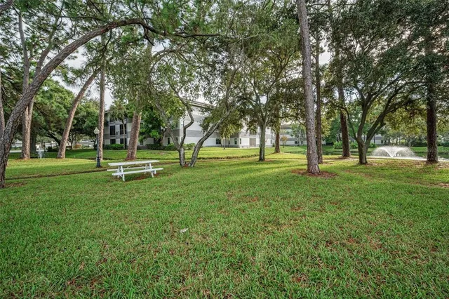 $151,500 | 2650 Countryside Boulevard, Unit C106, Clearwater, FL 33761