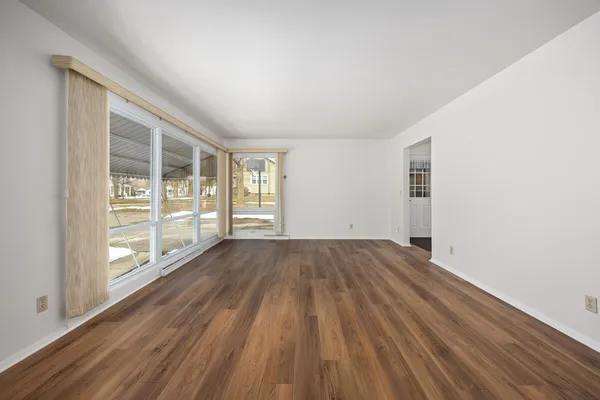 $224,900 | 425 South Division Street, Carson City, MI 48811