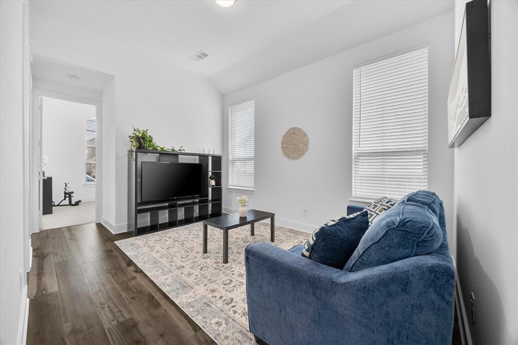 9420 Surveyor Road Oak Point, TX 75068 - Photo 11 of 21