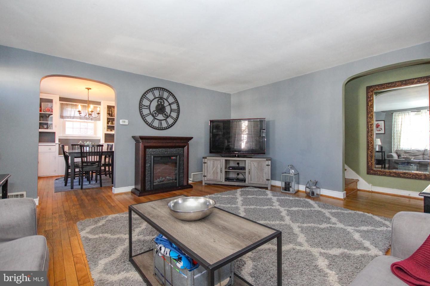 128 School Lane Springfield, PA 19064 - Photo 5 of 24 Gallery Image 5