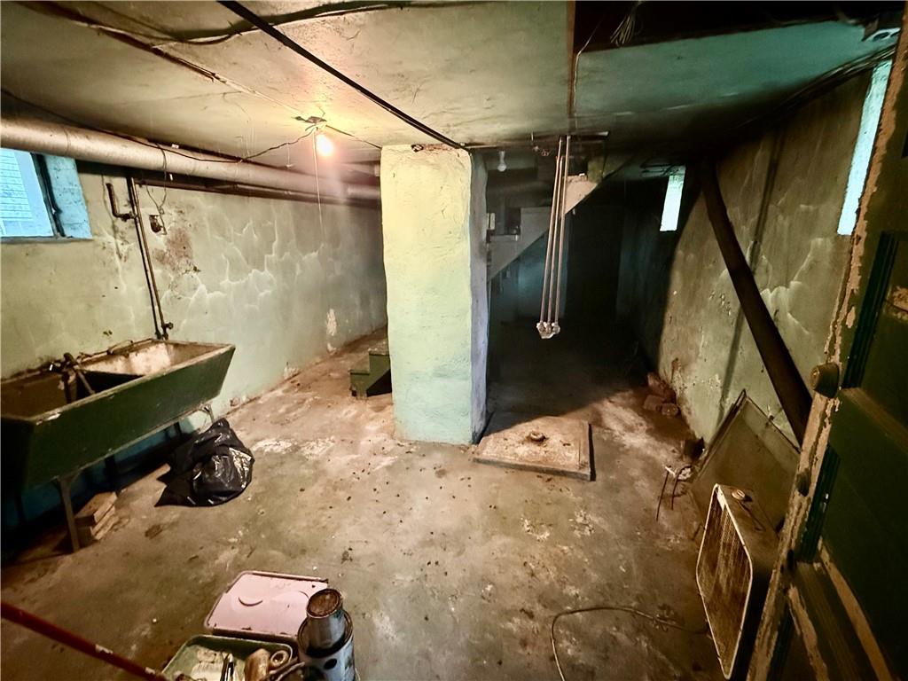 411 East Avenue Allison, PA 15413 - Photo 19 of 19