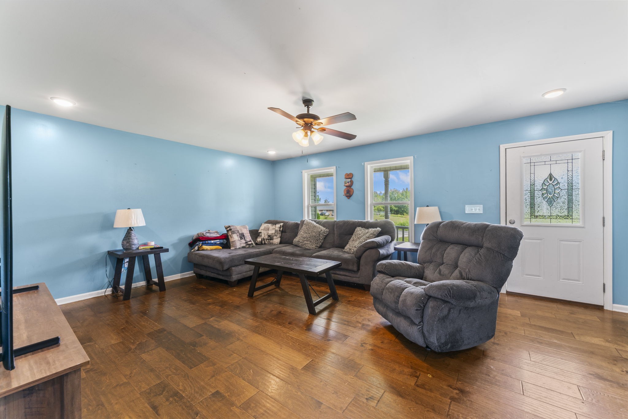 1112 Dugout Road Summertown, TN 38483 - Photo 3 of 24