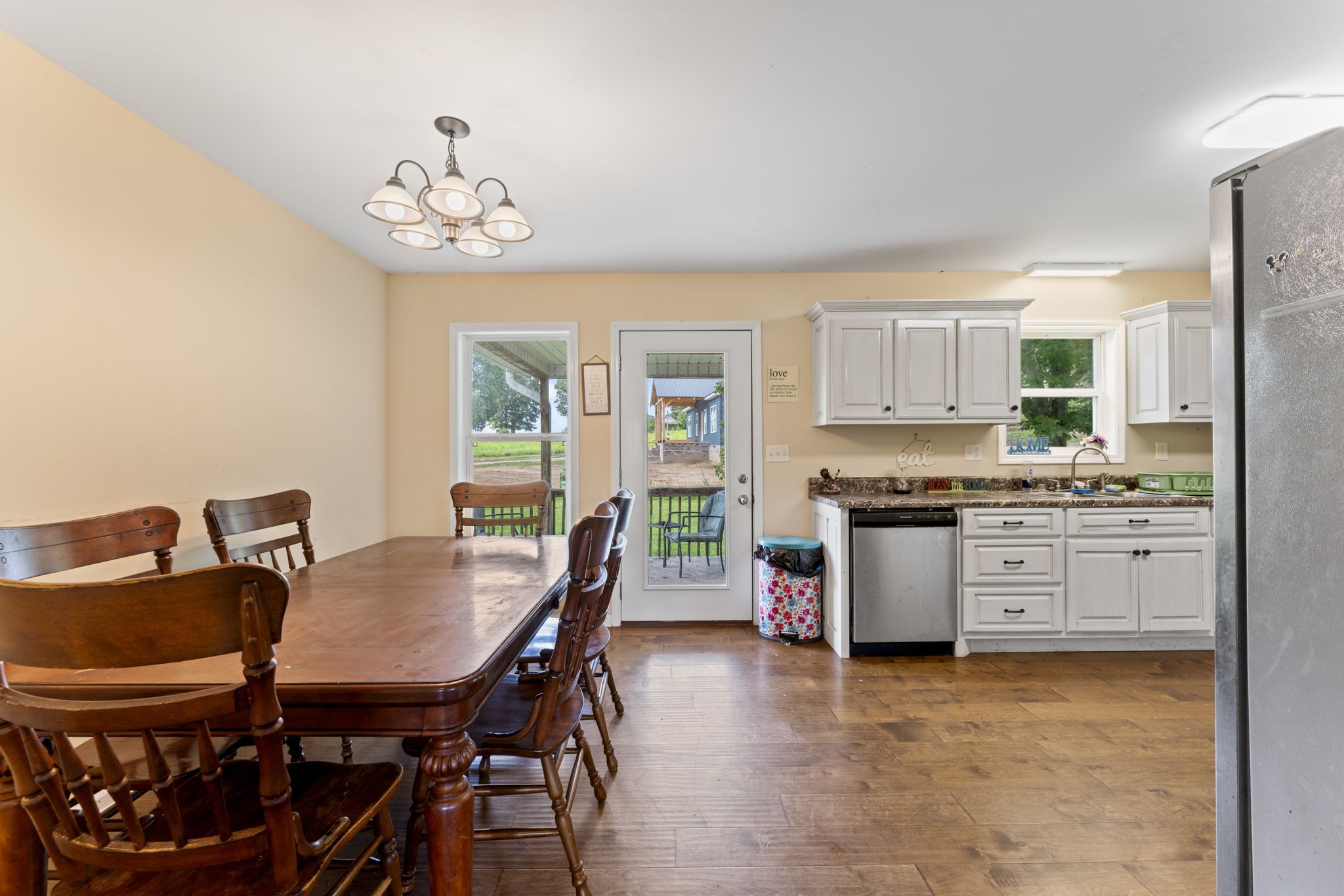 1112 Dugout Road Summertown, TN 38483 - Photo 5 of 24