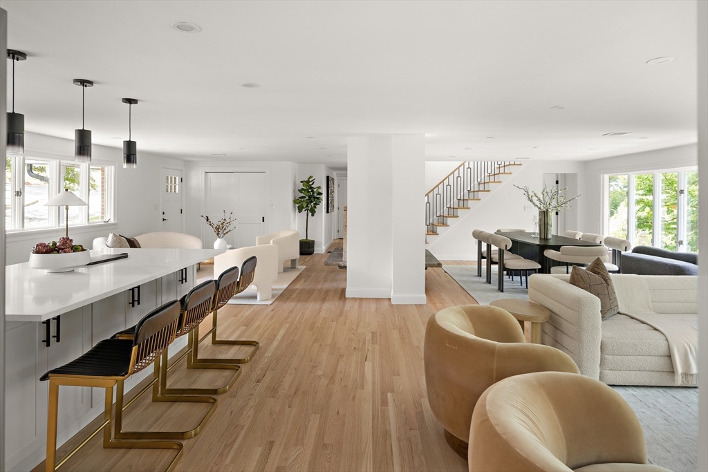 171 Shaw Road Brookline, MA 02467 - Photo 11 of 37