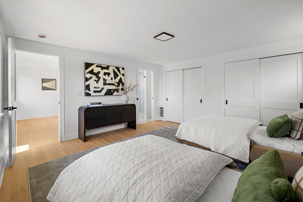 171 Shaw Road Brookline, MA 02467 - Photo 24 of 37