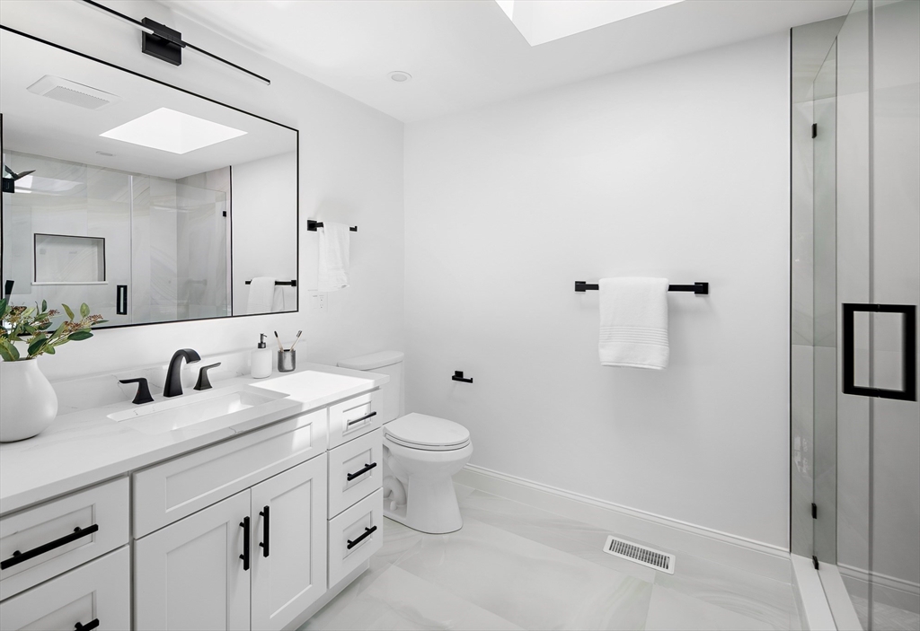 171 Shaw Road Brookline, MA 02467 - Photo 25 of 37