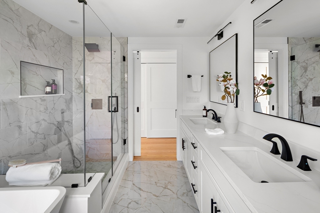 171 Shaw Road Brookline, MA 02467 - Photo 26 of 37