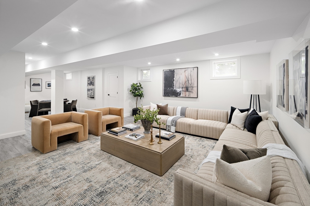 171 Shaw Road Brookline, MA 02467 - Photo 30 of 37