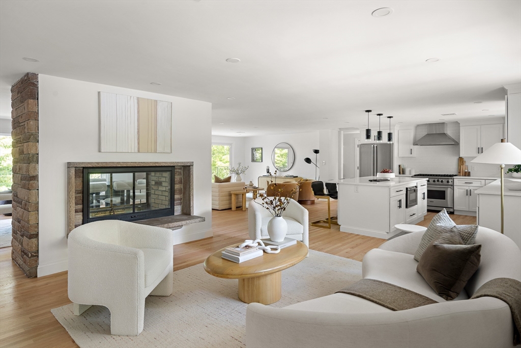 171 Shaw Road Brookline, MA 02467 - Photo 3 of 37