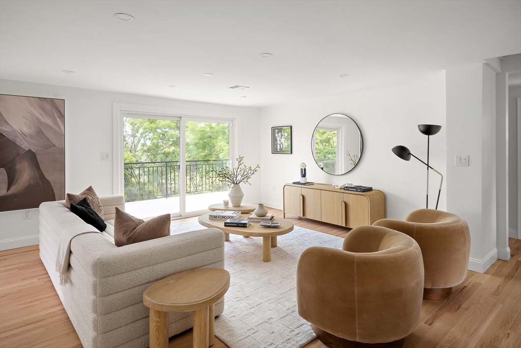 171 Shaw Road Brookline, MA 02467 - Photo 9 of 37